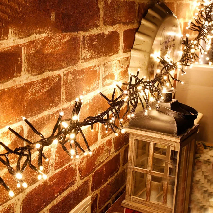 LumiBurst 25M 2000 LED Cluster Kerstverlichting - buitenverlichting - detail