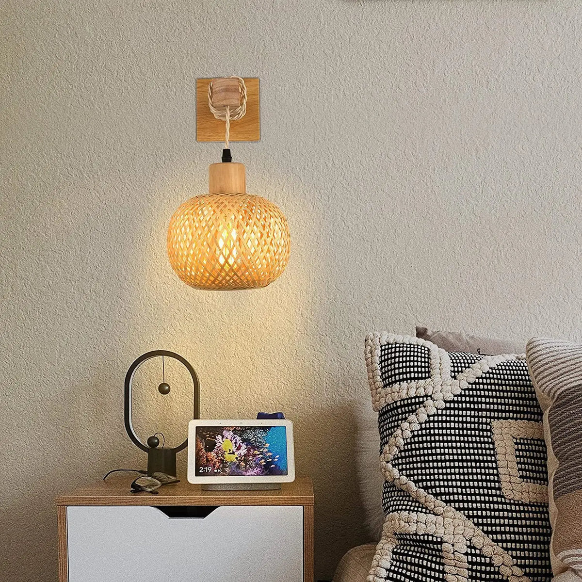 SolBambu Wandlamp – Handgeweven Bamboe Lantaarn voor Natuurlijke Moderne Interieurs - wandlampen - detail