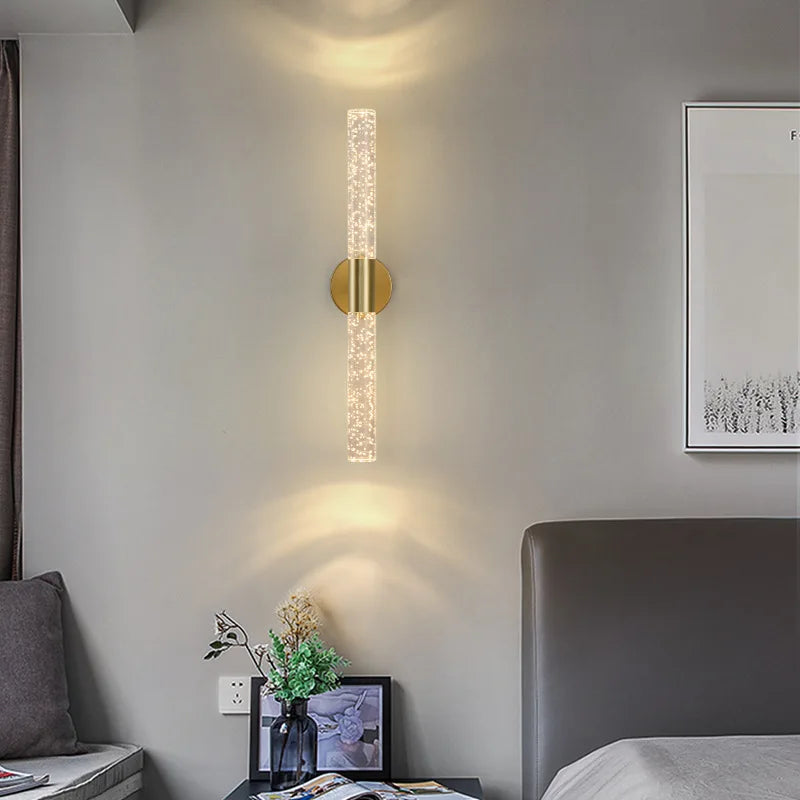 LumiGlas – Luxe LED Wandlamp met Kristal Bubbelstaaf - wandlamp - in de kamer