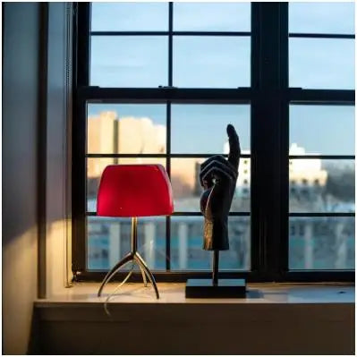 LumiereGlow Bauhaus Driepoot Bureaulamp - tafellampen - in de kamer