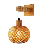 SolBambu Wandlamp – Handgeweven Bamboe Lantaarn voor Natuurlijke Moderne Interieurs