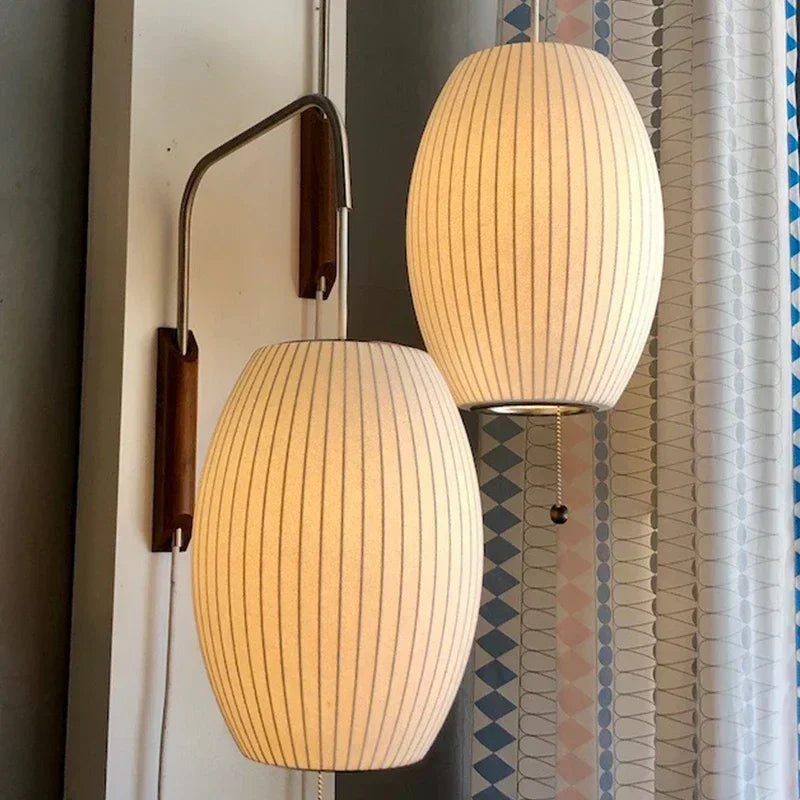 SakuraSilk – Japanse Handgeweven Zijde Wandlamp - wandlamp & tafellamp - in de kamer