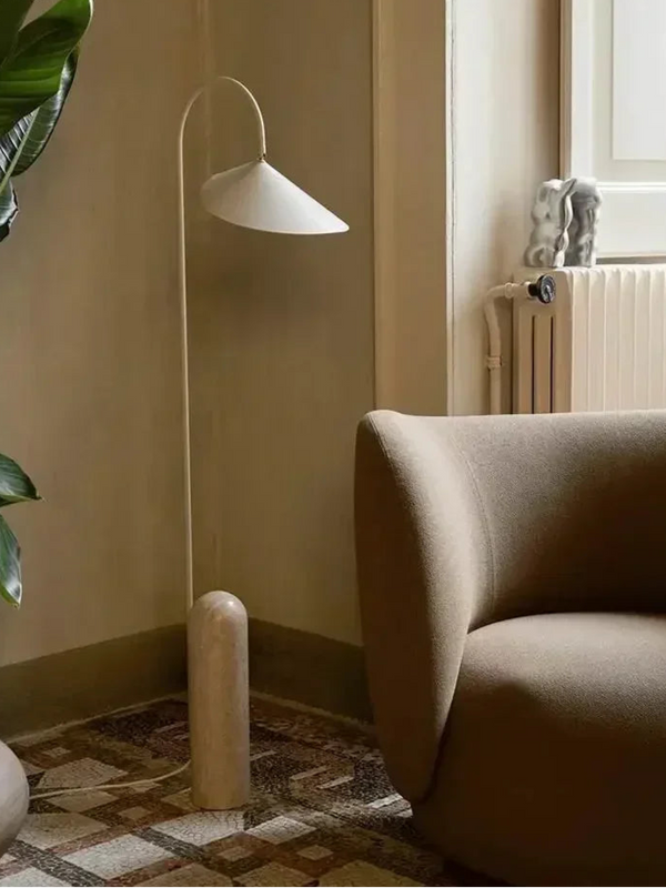 Nordic Arum | Minimalistische Design Vloerlamp met Marmeren Basis