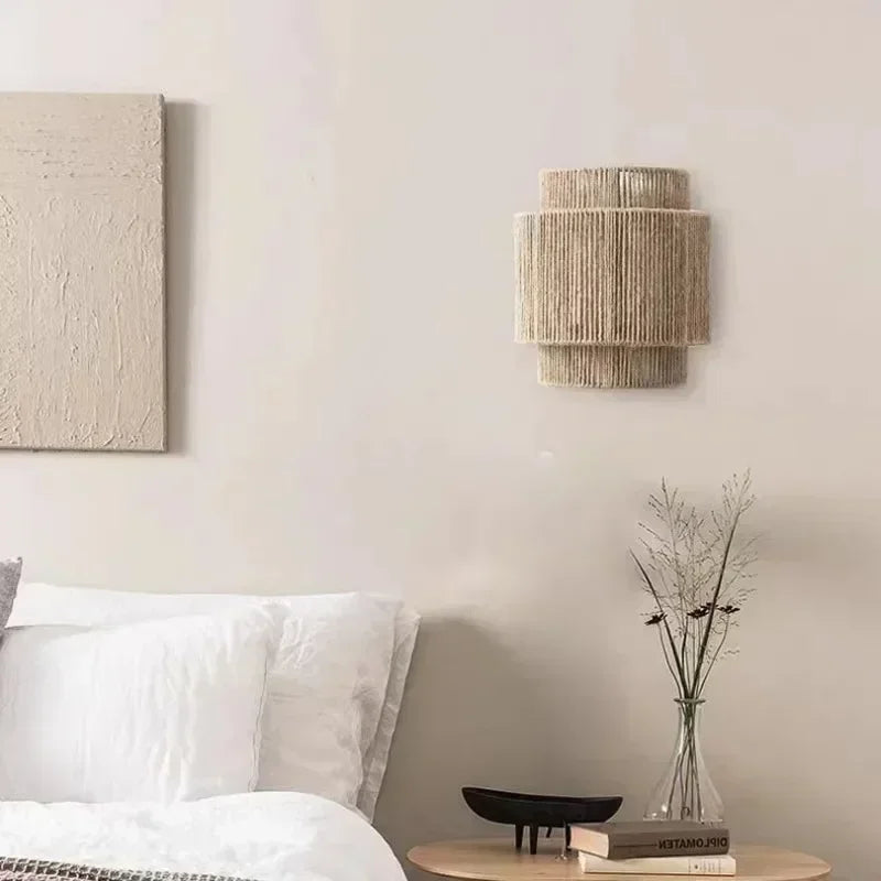 MORI GLOW Handgemaakte Hennep Touw Wandlamp - wandlamp - zijaanzicht