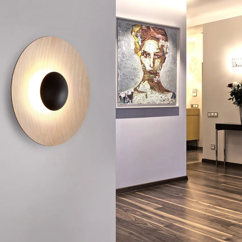 NordicGlow – Moderne Houten Rond LED Wandlamp - wandlamp - detail