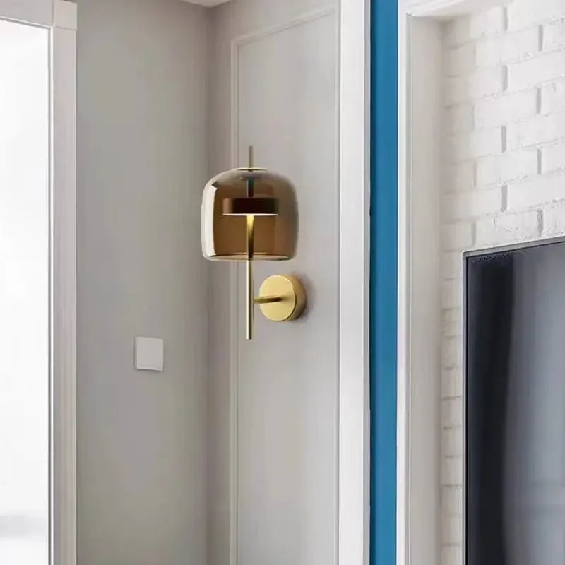 LumiVerre – Elegante Glazen Wandlamp - wandlamp - zijaanzicht