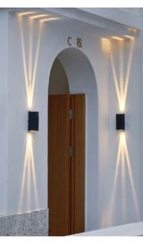 Stralux Beam IP65 Wandlamp – Minimalistische LED Buitenlamp met Smalle Lichtbundel voor Gevel, Tuin & Terras