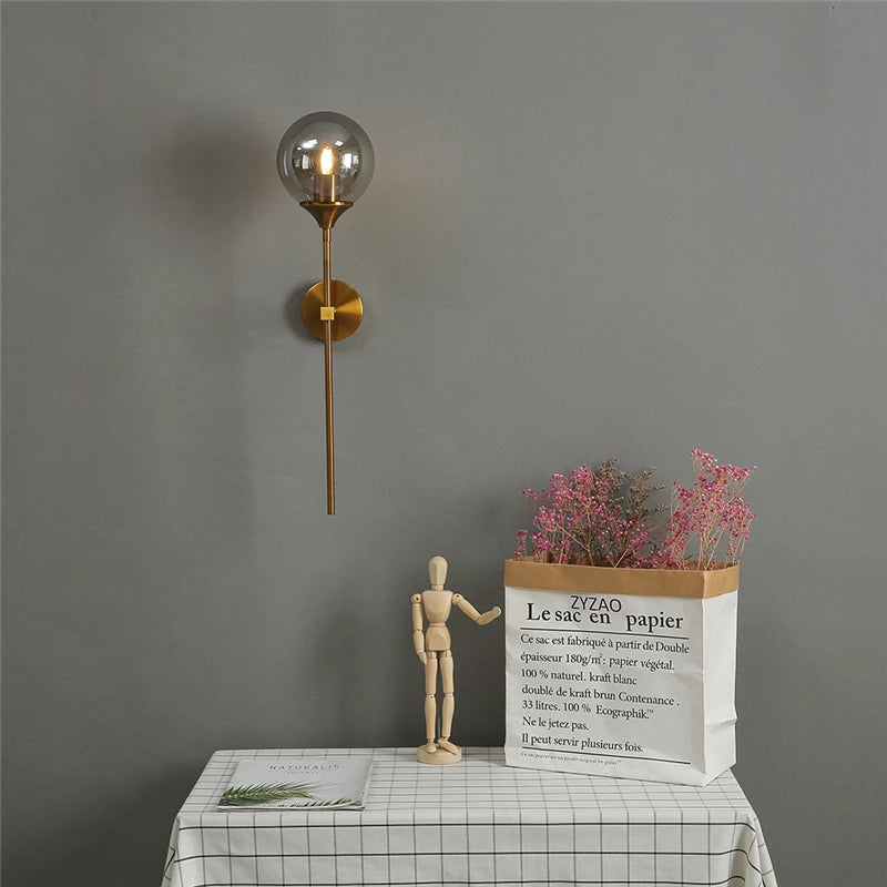 NordicGlow Moderne Gekleurde Glas Wandlamp - wandlamp - close-up