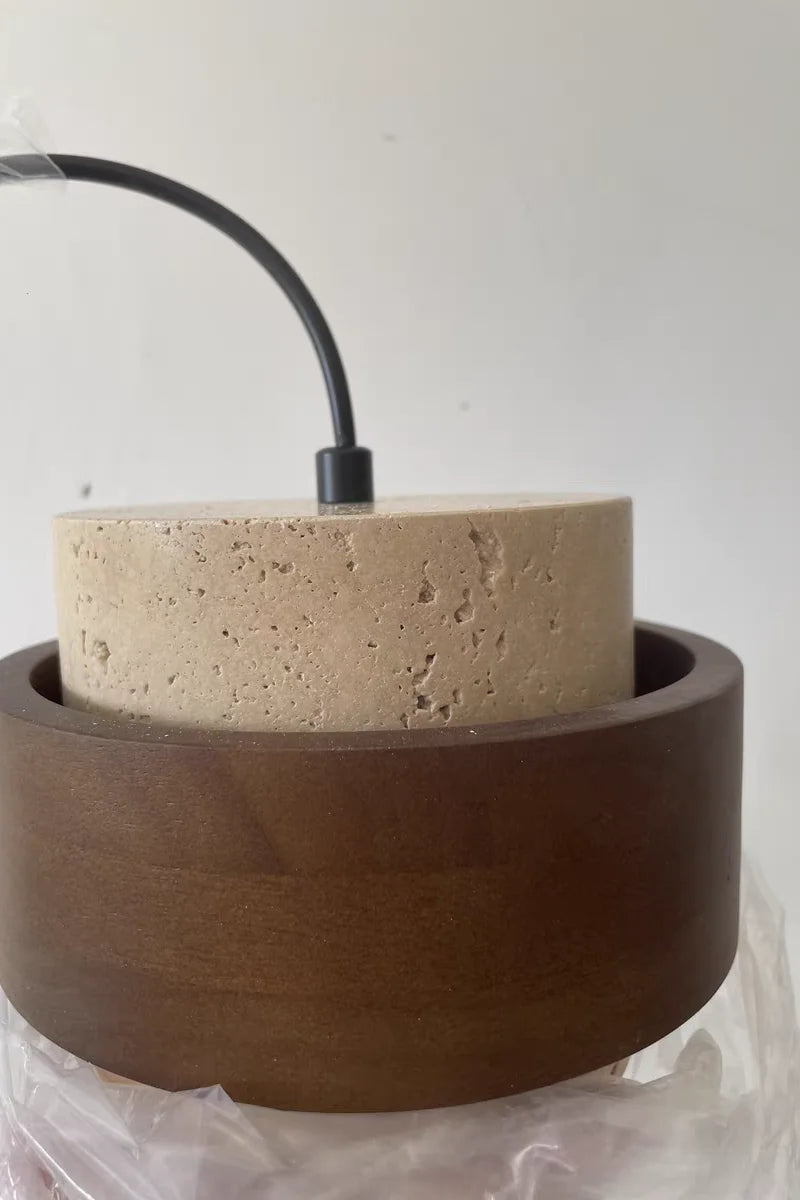 LumiTravert Wandlamp – LED Natuursteen & Hout Design met Trekschakelaar - wandlamp - gemonteerd