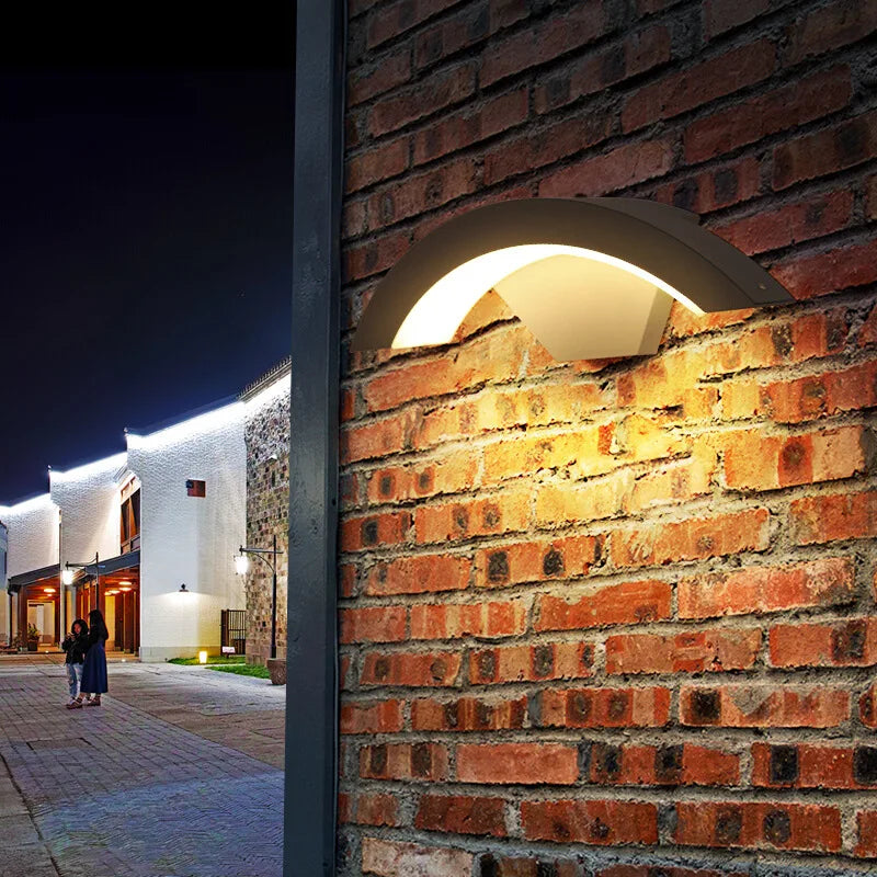 LUXGUARD Slim PIR Buitenlamp - buitenverlichting - in de kamer