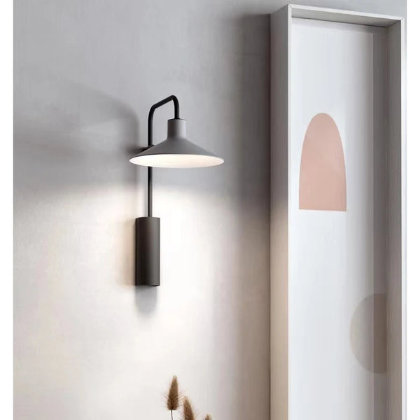 Aurelio Retro Outdoor Wall Lamp