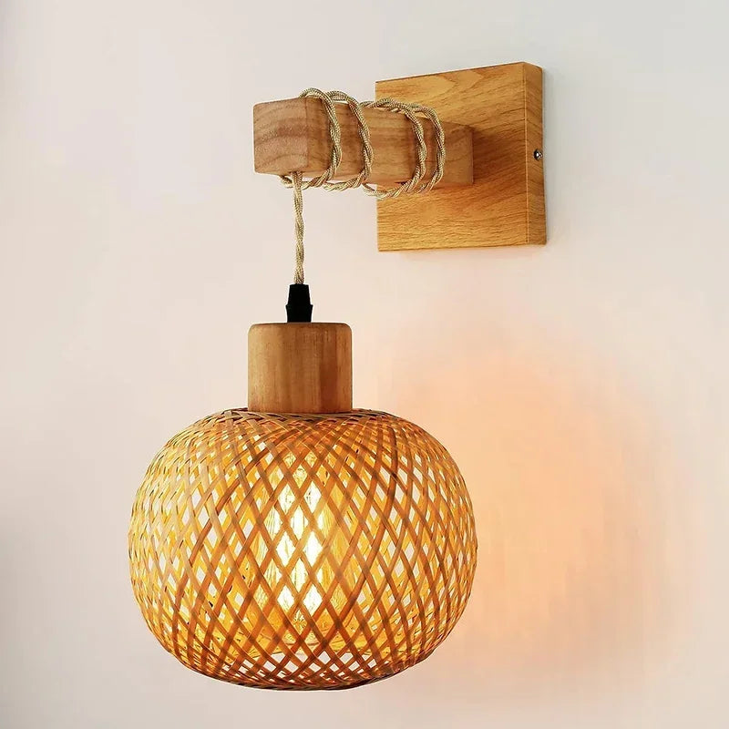 SolBambu Wandlamp – Handgeweven Bamboe Lantaarn voor Natuurlijke Moderne Interieurs - wandlampen