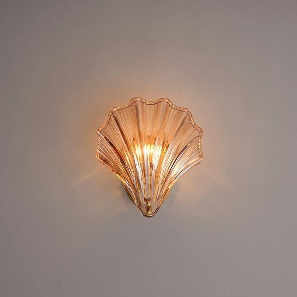 Wandlamp In De Vorm Van Een Schelp - wandlampen - in de kamer