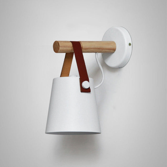 Conische Wandlamp van Hout - wandlampen - in de kamer