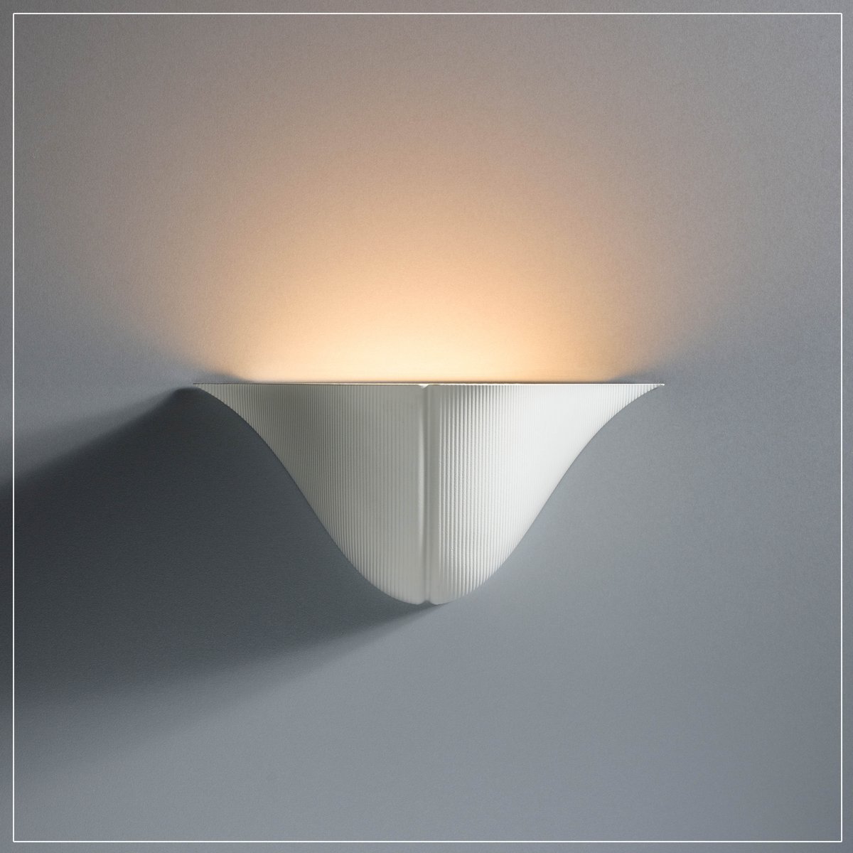 Betec Leuchten Manufactur - Oyster wandlamp - tafellampen - sfeerbeeld