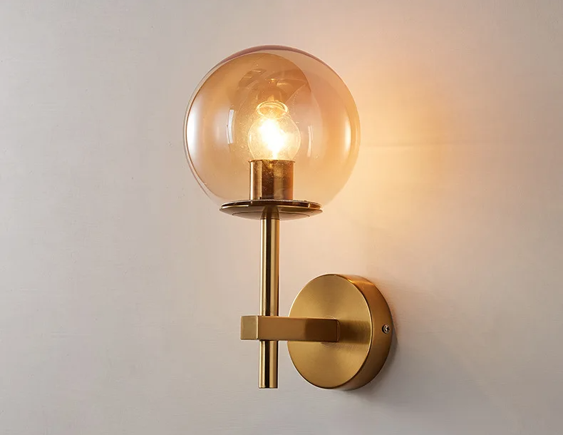LumiNord – Nordic Moderne LED Wandlamp met Glazen Lichtbol - wandlamp - in de kamer