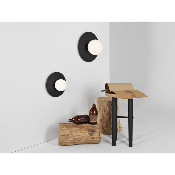 Customform - Skiva Ball M Wandlamp - Zwart