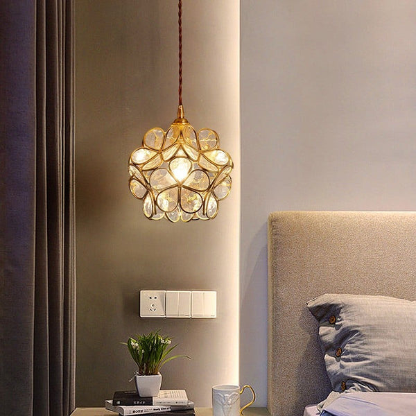 Glazen Hanglamp In De Vorm Van Een Bloem - hanglampen - in de kamer
