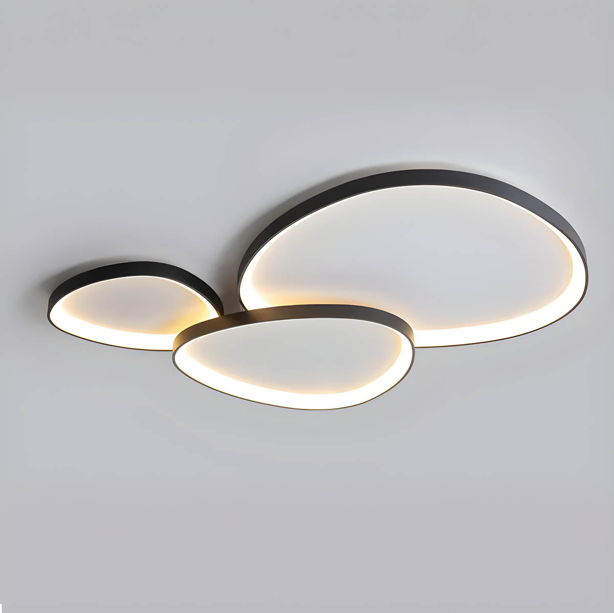 Dauwkleurige Driedelige Plafondlamp - plafondlamp - materiaaldetail