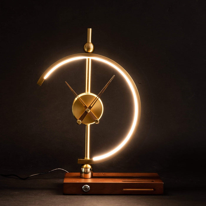 Nagoyalight | Luxe Lampenklok En Oplader - wandlampen - zijaanzicht