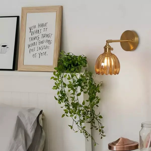 Retro Bloemknop Tulp Glazen Wandlamp - wandlampen - zijaanzicht